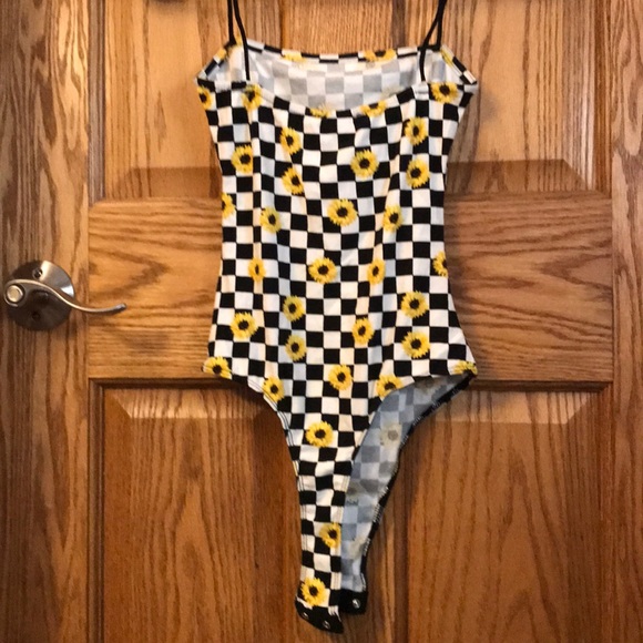 Rue 21 sunflower bodysuit - Picture 2 of 4